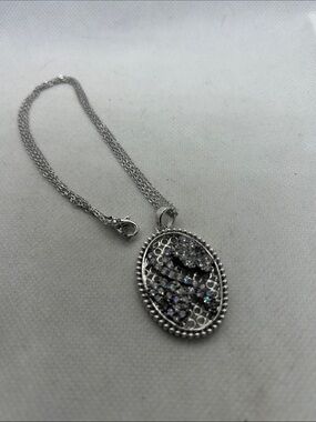 Silver Oval Crystal Pendant Necklace - Sparkling Silver Tone